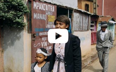La fotógrafa Lee-Ann Olwage presenta su serie ‘Valim-babena’, galardonada con el premio World Press Photo ‘Historia del año’ en 2024.