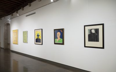 ‘La Chirivella Soriano acoge el encuentro con el papel de artistas como Antonio Saura, Equipo Crónica y Jacinta Gil.’ (Europa Press)